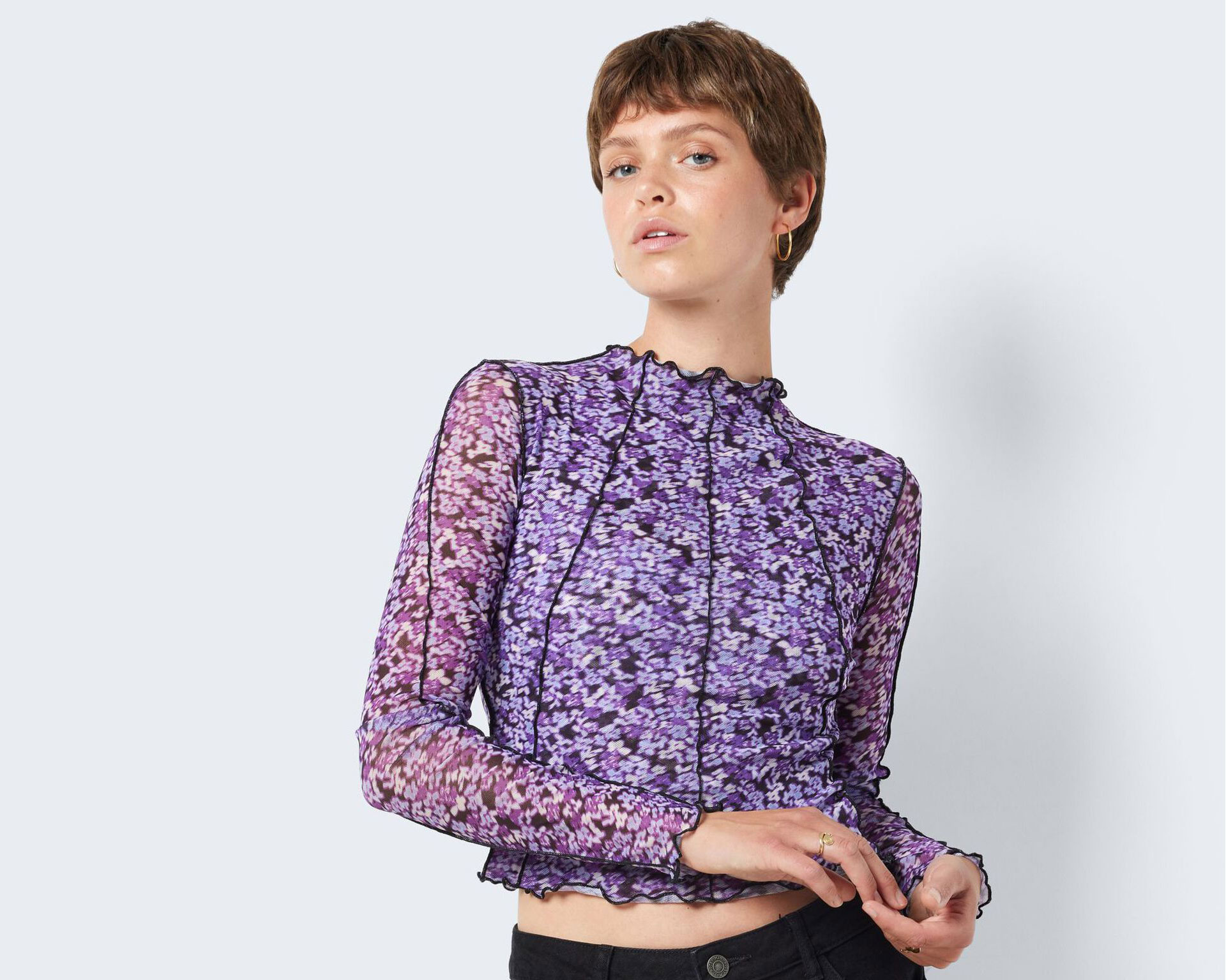 Floral print trend- led fashion textile print design by GM Print Design
